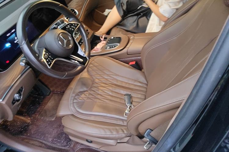 Used Mercedes-Benz E-Class 2021 E 260 L
