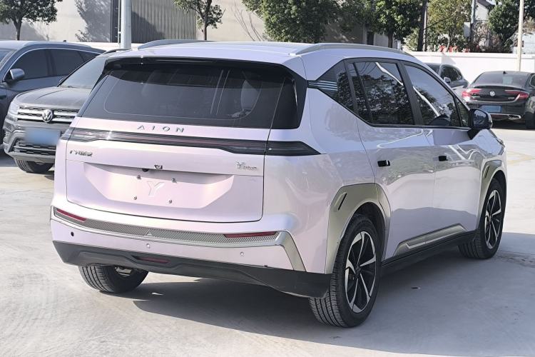 Used AION Y 2023 Plus 510 Smart Edition