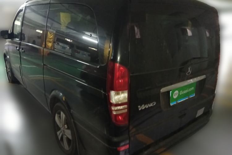 Used Mercedes-Benz Viano 2012 2.5L Hospitality Edition Rear Left 45 Deg