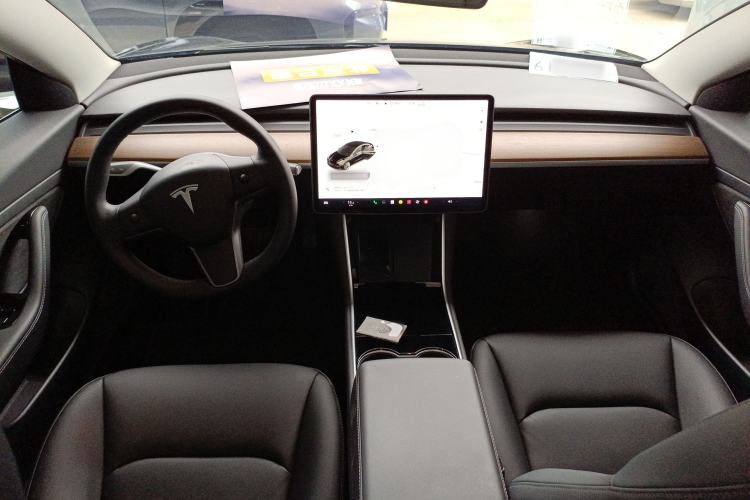Used Tesla Model 3 2020 Refreshed Version Long-Range Rear-Wheel Drive Center Console