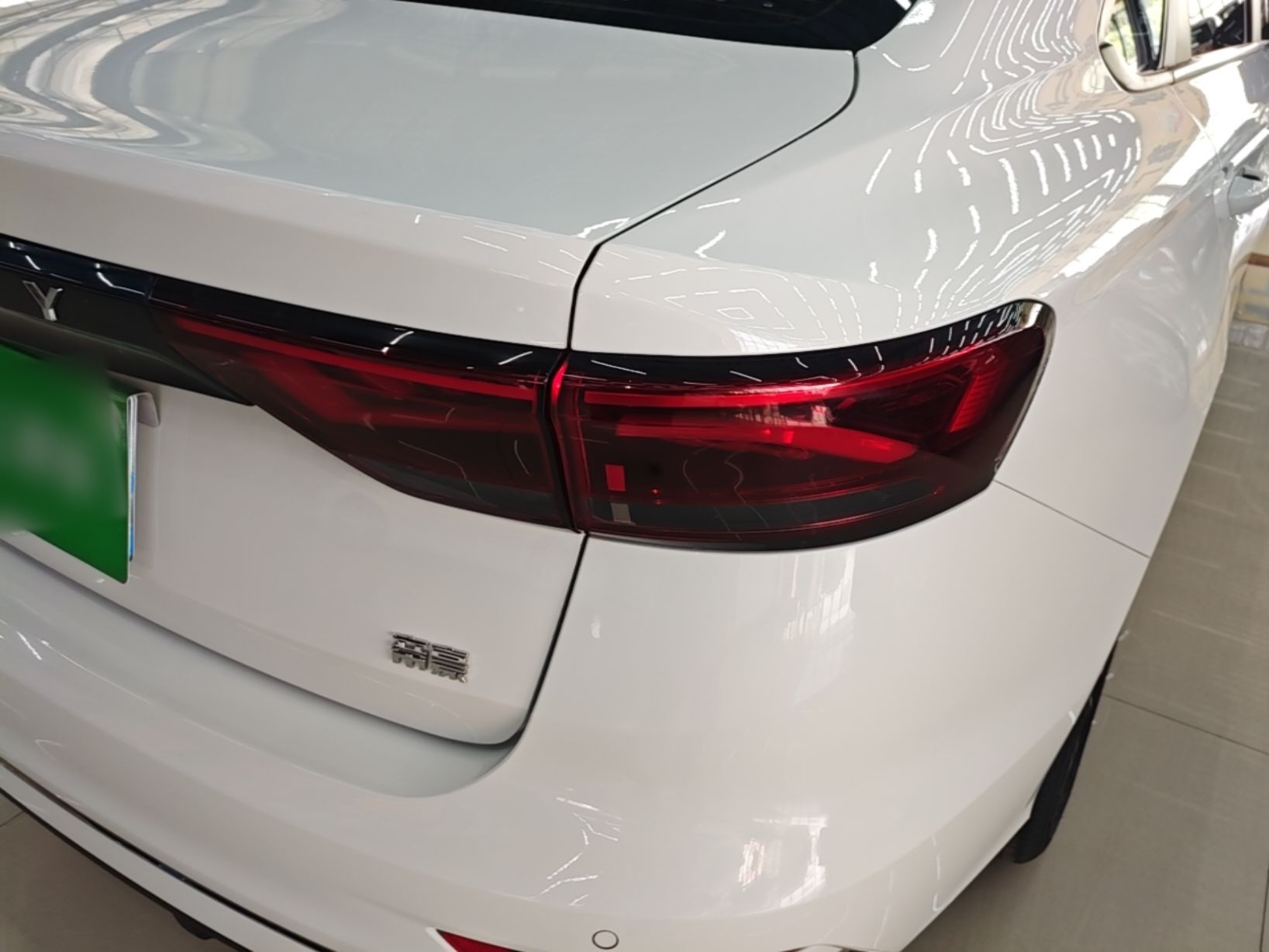 Geely Auto Emgrand 2022 4th Generation 1.5L Manual Luxury Model — снимка 9