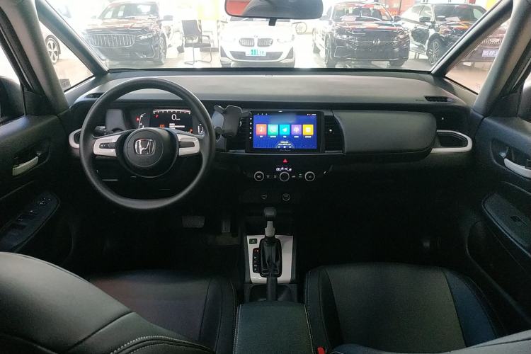 Used Honda Fit 2021 1.5L CVT Trend Edition Center Console