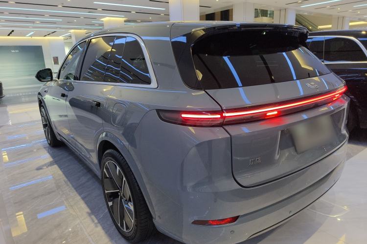 Used Li Auto L7 2025 Ultra Smart Refreshed Edition
