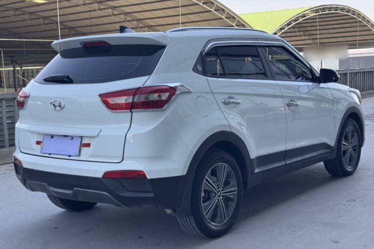 Used Hyundai ix25 2015 2.0L Automatic Two-Wheel Drive Intelligent GLS Exterior 4