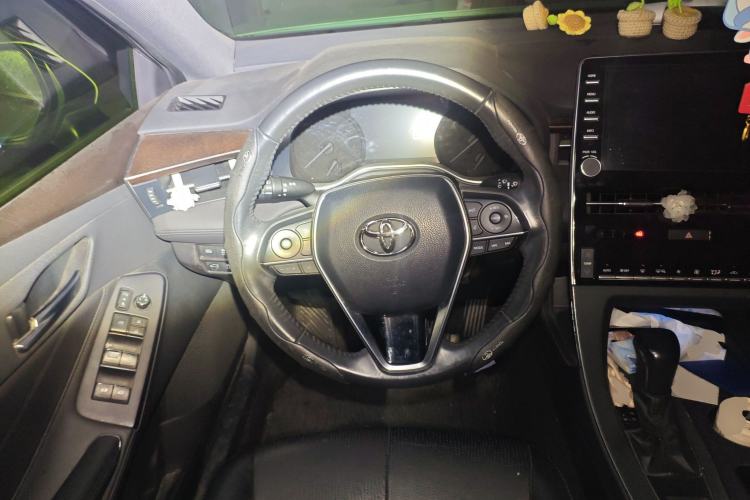 Used Toyota Avalon 2019 2.0L Luxury Edition China VI Standard
