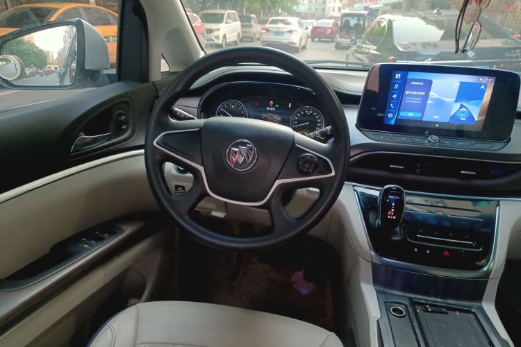 Used Buick GL8 2021 Land Cruiser Executive Class 652T Comfort Model Steering Wheel