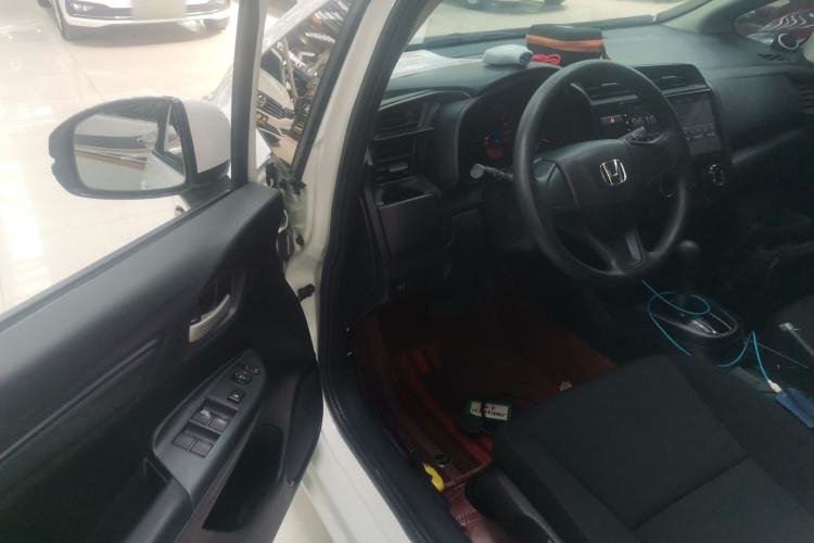 Used Honda Fit 2018 1.5L CVT Comfort Sunroof Version