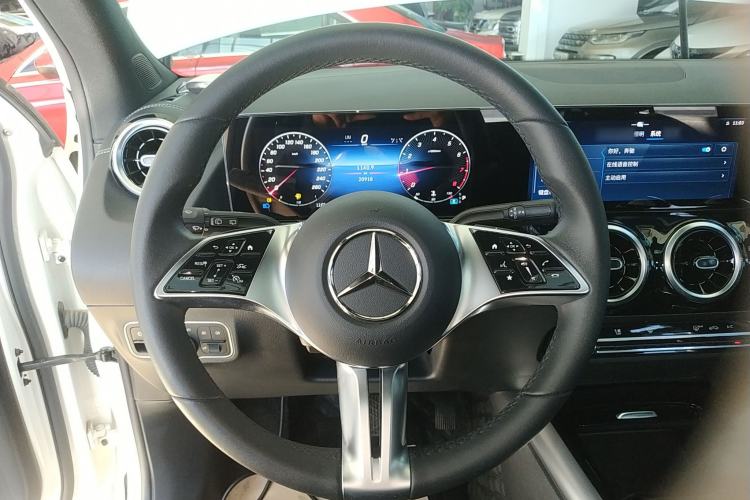 Used Mercedes-Benz GLA 2024 GLA 200