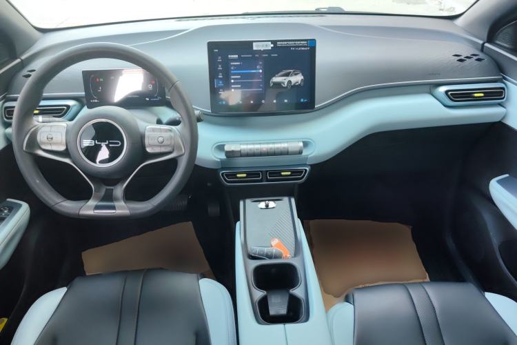 Used BYD Seagull 2024 Honor Edition 305km Dynamic Version Center Console