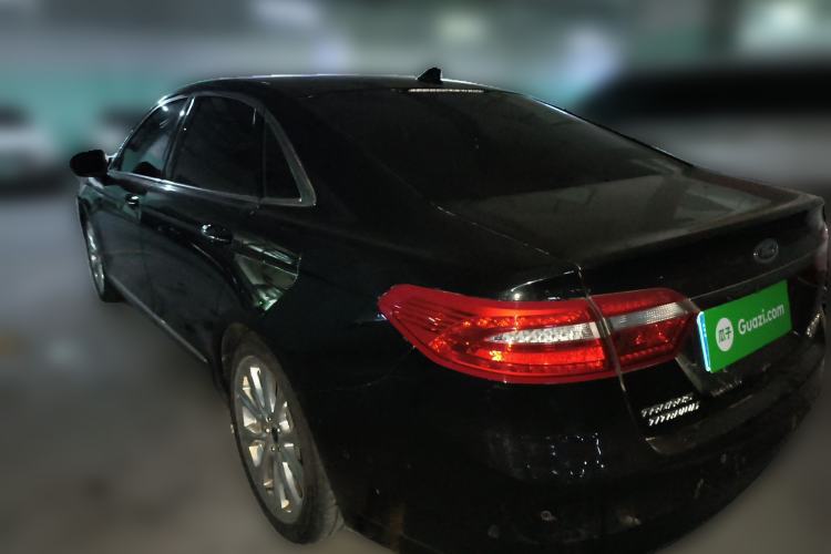 Used Ford Taurus 2017 EcoBoost 325 V6 Flagship Model
