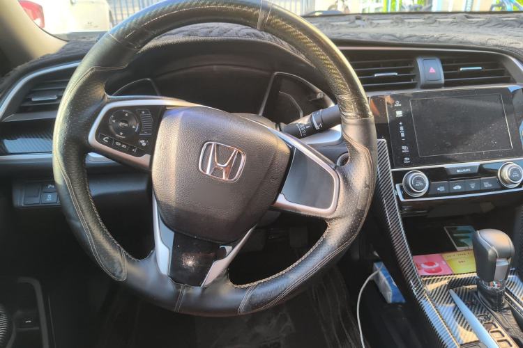 Used Honda Civic 2016 220TURBO CVT Luxury Edition