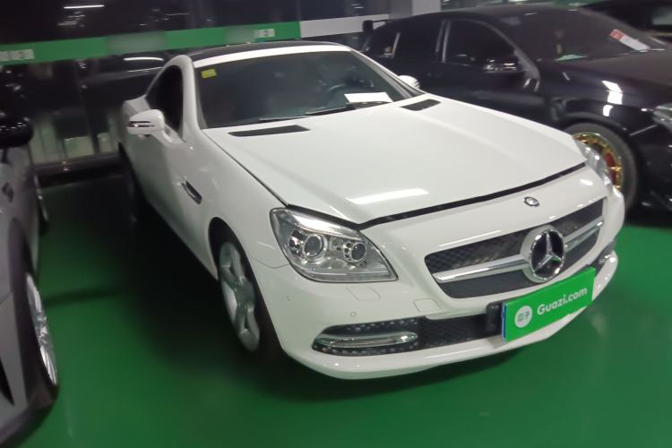 Used Mercedes-Benz SLK-Class 2011 SLK 200 Fashion Model