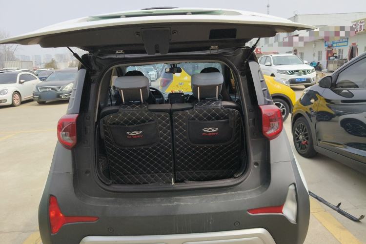 Used Chery Little Ant 2022 Revised Version Sweet Pink Edition Half-Sugar Version Lithium Iron Phosphate 30.7 kWh 30 kW 301 km
