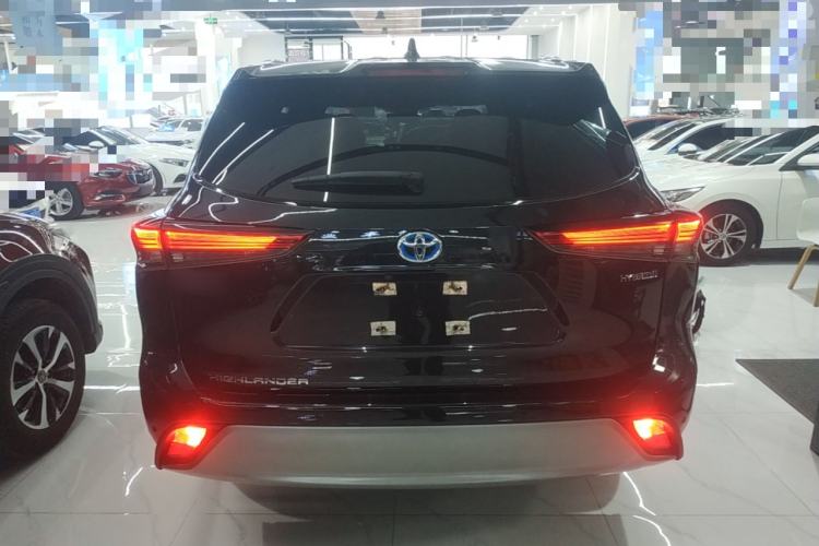 Used Toyota Highlander 2023 2.5L Smart Electric Hybrid Dual-Drive Prestige Version 7 Seats Rear