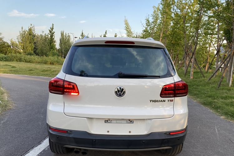 Used Volkswagen Tiguan L 2015 1.8TSI Automatic Two-Wheel Drive Luxury Model