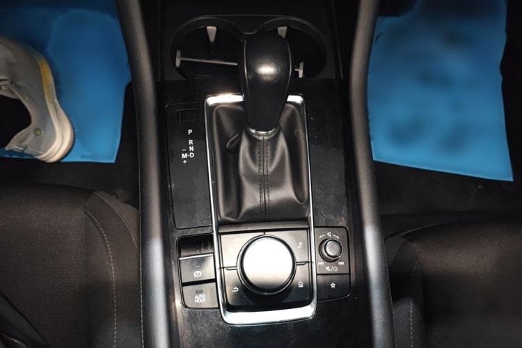 Used Mazda 3 Axela 2021 2.0L Automatic ZhiXuan Edition Gear Lever