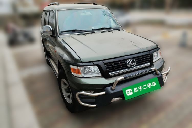 Used Leopaard Q6 2015 2.4L Manual Two-Wheel-Drive Elite Model