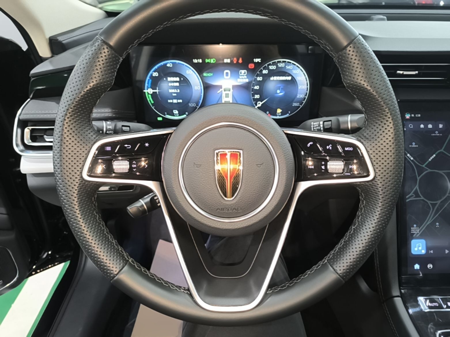 Hongqi H5 PHEV 2025 130 Super Hybrid Version — снимка 13