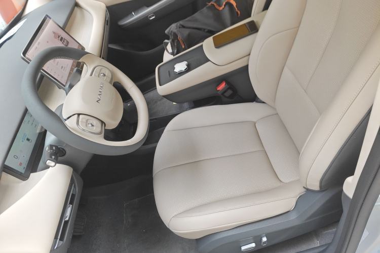 Used Dongfeng NAMMI 06 2025 401 Pro