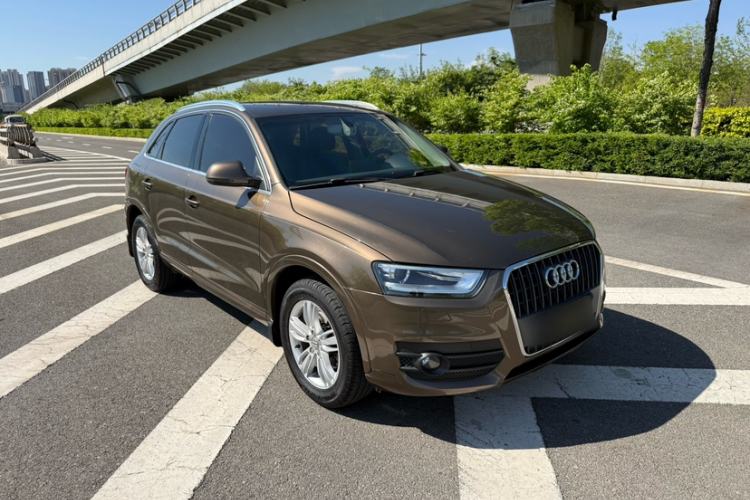 Used Audi Q3 2015 30 TFSI Comfort Model
