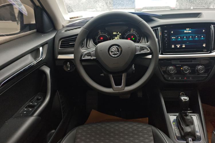 Used Skoda Kamiq 2020 1.5L Automatic Comfort Edition
