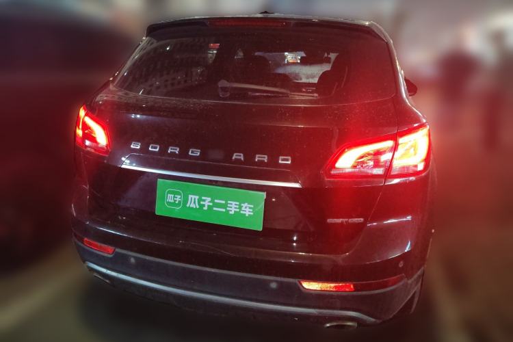 Used BORGWARD BX7 2016 28T Two-Wheel Drive Luxury Version 5 Seats
