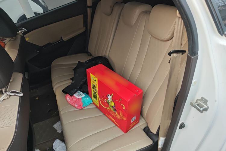 Used Baojun 310W 2017 1.5L Manual Fashion Model China V