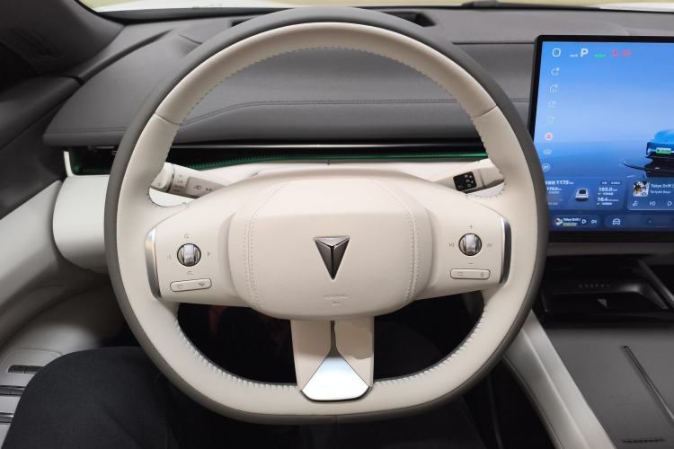 Used Deepal L07 2026 Model 550Ultra Huawei Qiankun ADS SE Edition
