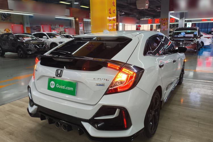 Used Honda Civic 2021 HATCHBACK 220TURBO CVT Trendy Cool Edition
