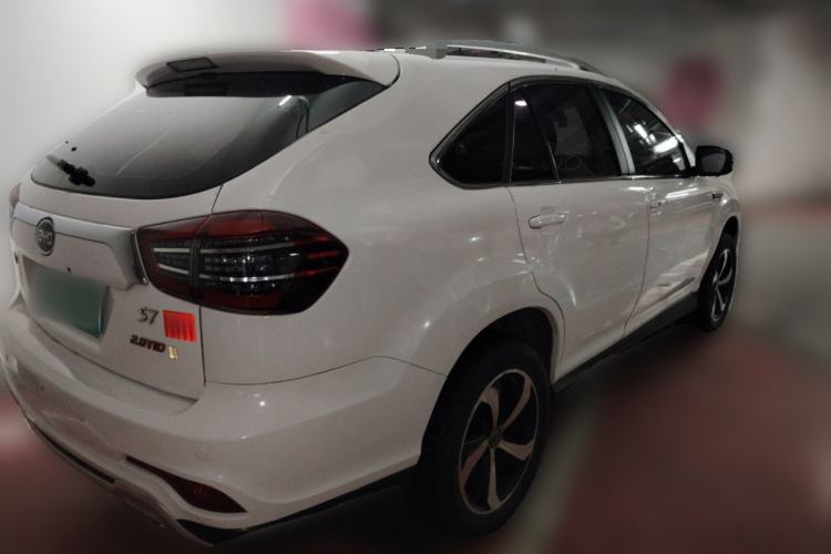 Used BYD S7 2017 2.0T Automatic Luxury Model