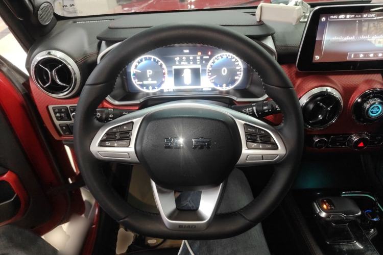 Used BAIC Off-Road BJ40 2020 2.0T Automatic Four-Wheel Drive Urban Hunter Edition Chivalrous Type Steering Wheel