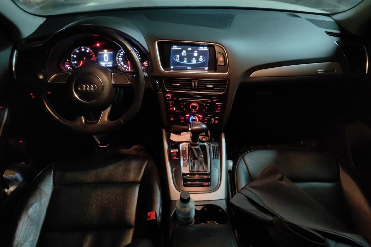 Used Audi Q5 2016 40 TFSI Trendy Edition
