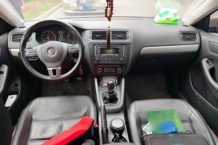 Used Volkswagen Sagitar 2014 Revised Version 1.4TSI Manual Luxury Edition

