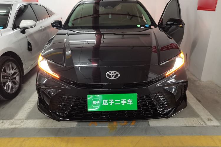 Used Toyota Camry 2026 Model Dual-Engine 2.0HSE Sport Lite Edition