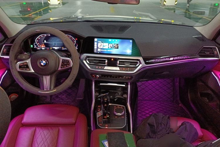 Used BMW 3 Series 2022 Restyled 320Li M Sport Package Center Console