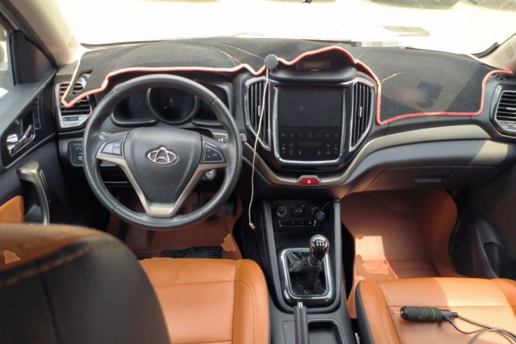 Used CHANGAN OSHAN CX70 2016 1.6L Manual Luxury Model
