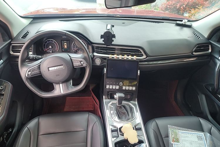 Used Haval F5 2018 1.5T i-Type Center Console
