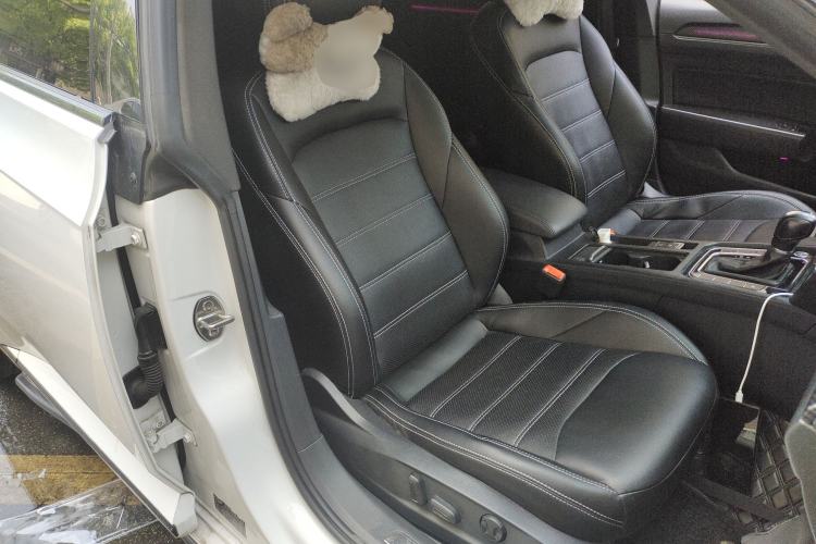 Used Volkswagen FAW-Volkswagen CC 2020 330TSI Glamour Edition China VI Standard Right Front Seat