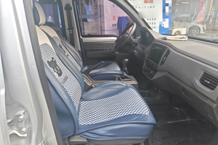 Used Wuling Rongguang New Truck 2019 1.8L Double-Cab China VI Standard LJ479Q6 Right Front Seat