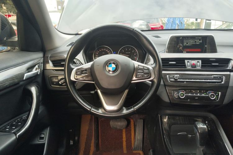 Used BMW X1 2018 sDrive20Li Leading Model
