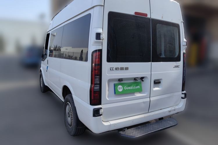 Used JMC Fushun 2023 2.0T Manual Short-Wheelbase Mid-Height Commercial Multi-Purpose 5-Seater Passenger Vehicle Rear Left 45 Deg