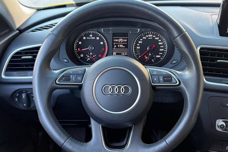 Used Audi Q3 2017 30 TFSI Fashion Model