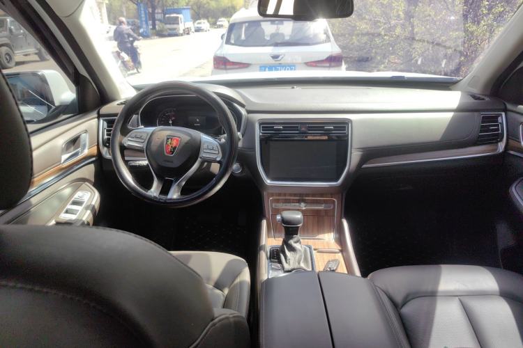 Used Roewe RX8 2019 30T Smart Connectivity Four-Wheel Drive Supreme Flagship Edition