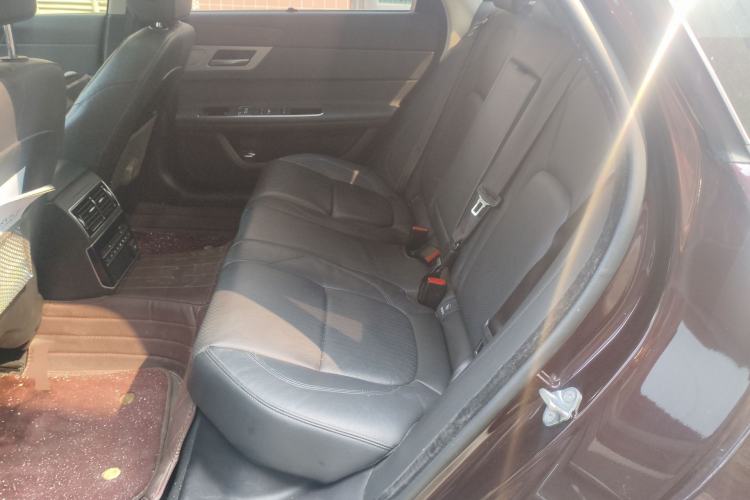 Used Jaguar XFL 2020 XFL 2.0T P250 Two-Wheel-Drive Luxury Edition
