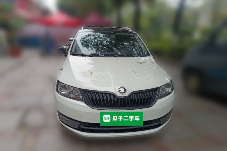 Used Skoda Rapid Spaceback 2016 Facelifted TSI230 DSG Smart Drive Version
