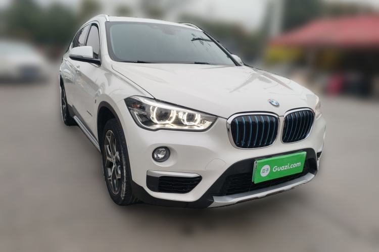 Used BMW X1 New Energy 2018 xDrive25Le Luxury Model Front Right 45 Deg
