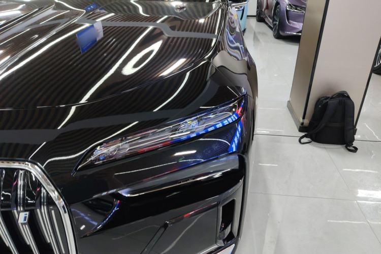 Used BMW i7 2023 eDrive50L Prestige M Sport Package Left Front Headlight