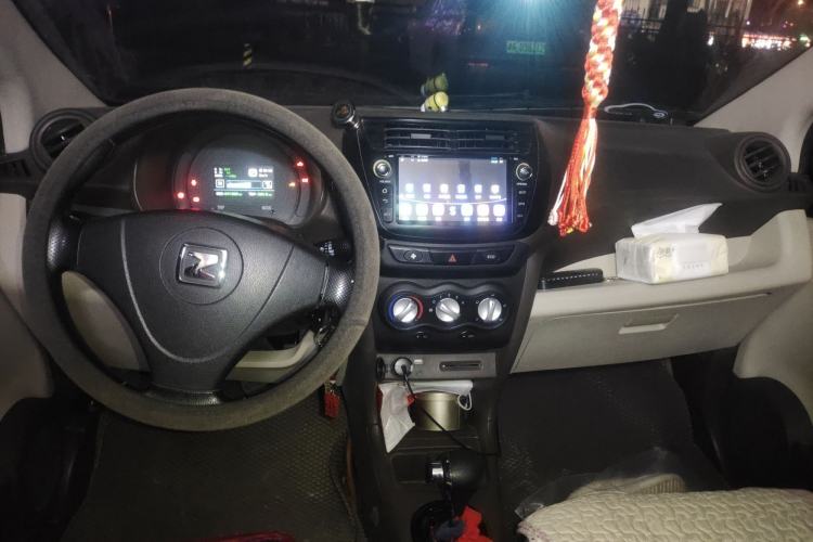 Used Zotye Cloud 100 2017 Cloud 100plus Luxury Model