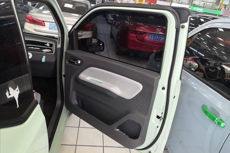 Used Wuling Hongguang MINIEV 2022 Macaron Premium Model – Lithium Iron Phosphate