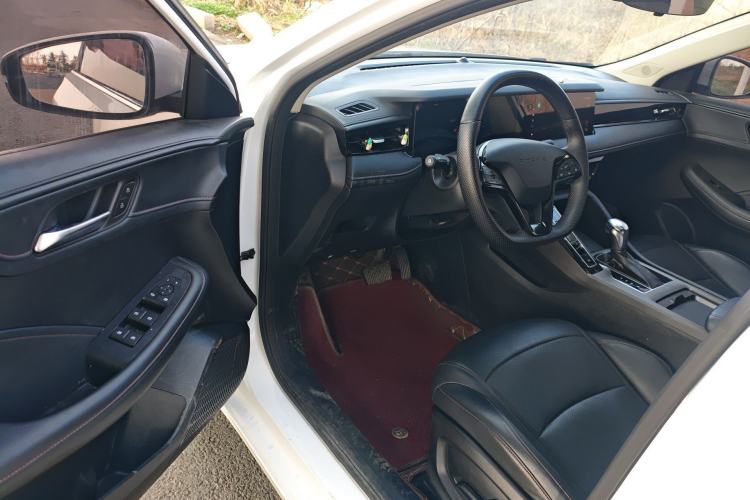 Used Roewe i5 2023 1.5L CVT Flagship Edition